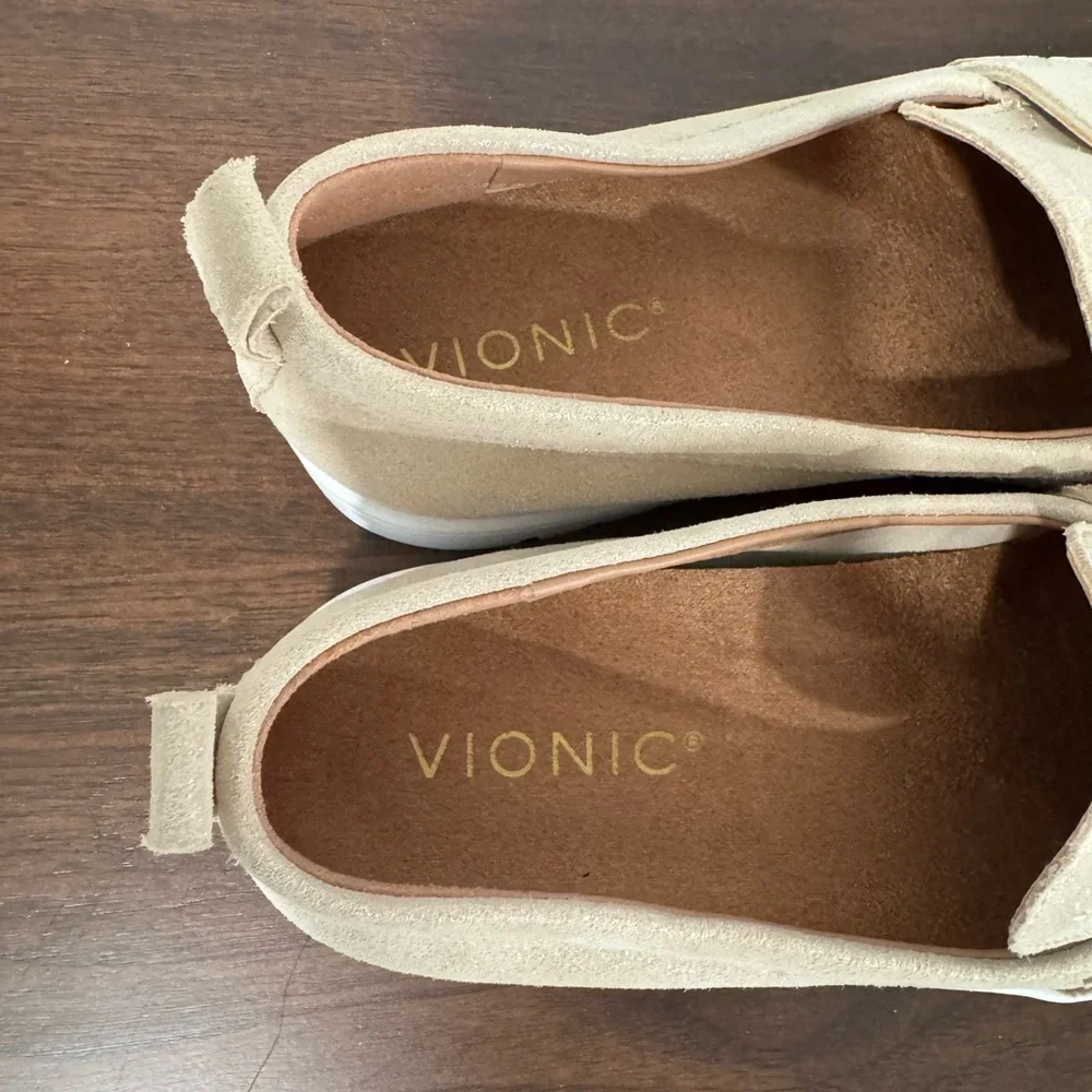Vionic Women's Beige Slip-On Loafers with White Sole - Picture 9 of 10